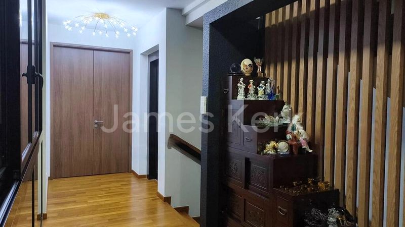 7 Bed Terraced House (Landed) for Sale in  Playfair Road - Image 6