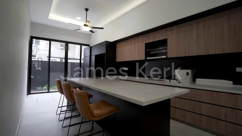 7 Bed Terraced House (Landed) for Sale in  Playfair Road - Image 4