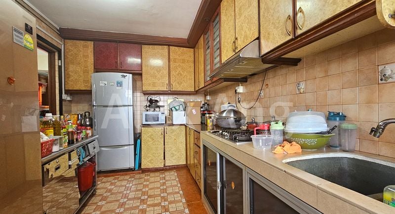 5 Room (5A) HDB for Sale in  302 Hougang Avenue 5 - Image 8
