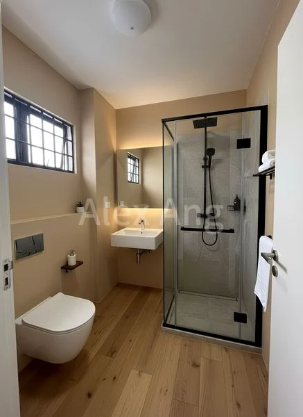 5 Room (5A) HDB for Sale in  302 Hougang Avenue 5 - Image 5