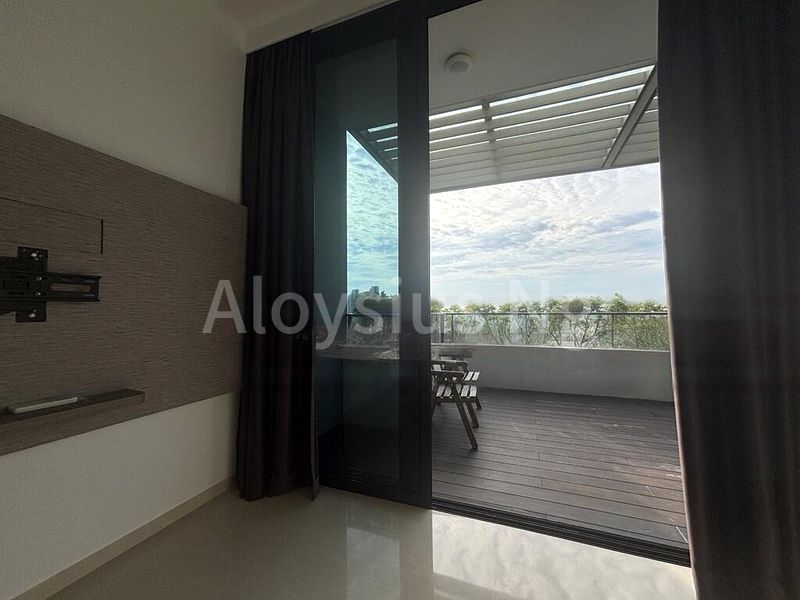 1 Bed Condo for Rent in  The Crest - Image 8