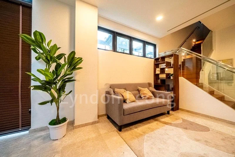 5 Bed Cluster House (Landed) for Rent in  Cluny Park Road - Image 16