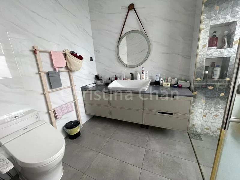 5+1 Bed Corner Terrace (Landed) for Sale in  Serangoon Garden Estate - Image 3