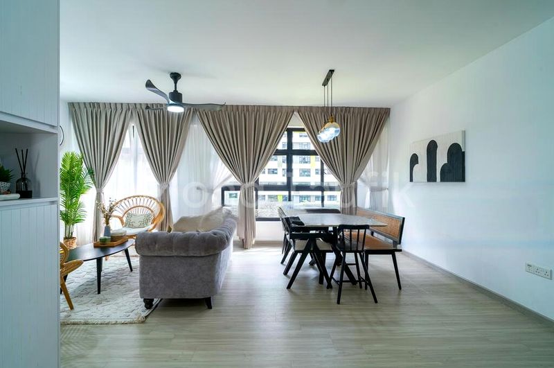 5 Room (5I) HDB for Sale in  605A Tampines Street 61 - Image 8
