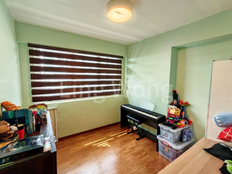 Premium HDB for Sale in  117B Jalan Tenteram - Image 4