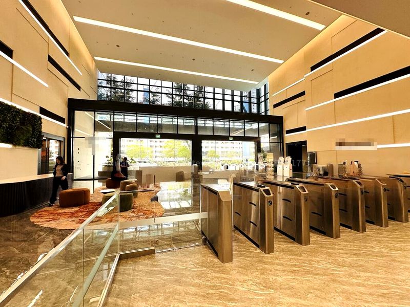 Light Industrial (B1) for Rent: GLOBAL HQ BUSINESS SPACE; a HOTEL-STYLE RECEPTION HALL, with a full glass facade outside City. GRD FLR option. - Image 2