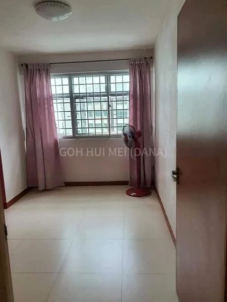Common Room (HDB) for Rent in  431A Yishun Avenue 1 - Image 1