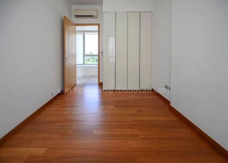 3 Bed Condo for Rent in  Suites @ Cairnhill - Image 1