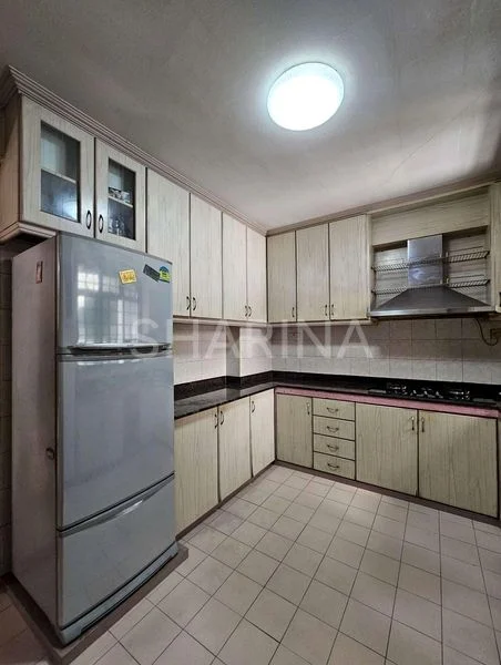 5 Room (5A) HDB for Rent in  513 Woodlands Drive 14 - Image 3