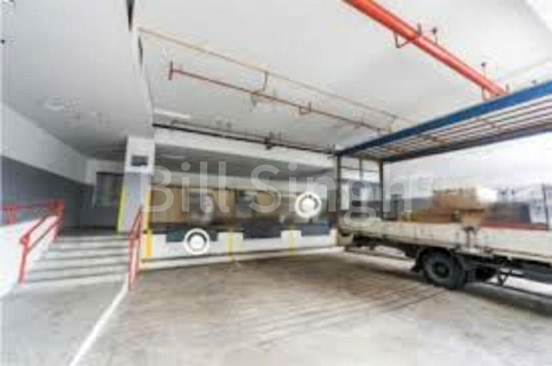 Light Industrial (B1) for Rent: Cititech Industrial Building - Image 6