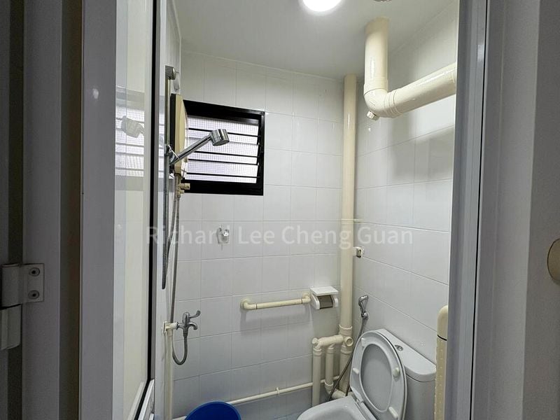 3 Room (3I) HDB for Rent in  623 Hougang Avenue 8 - Image 7