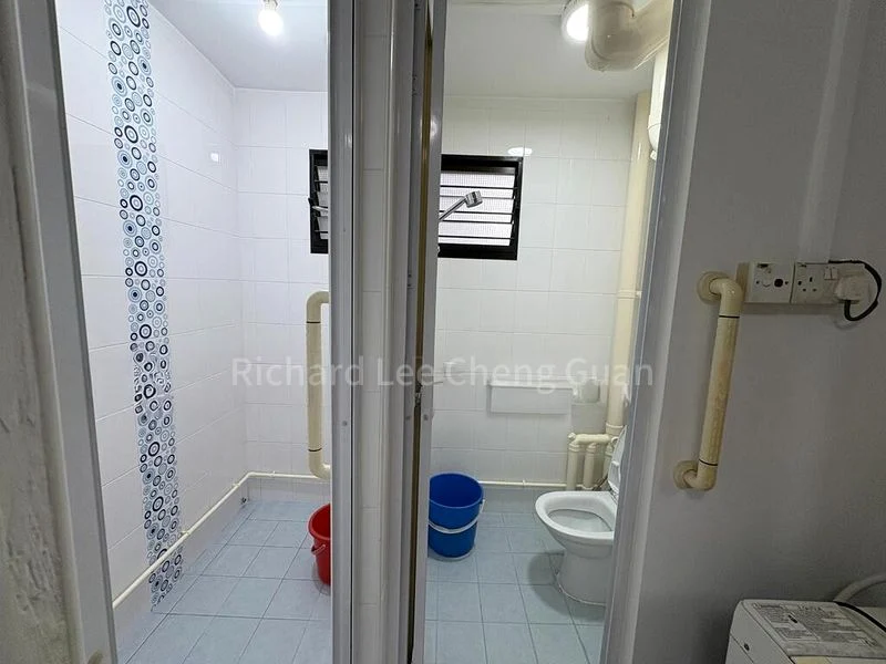 3 Room (3I) HDB for Rent in  623 Hougang Avenue 8 - Image 8