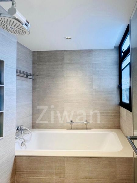 5 Bed Condo for Sale in The Garden Residences - Image 2