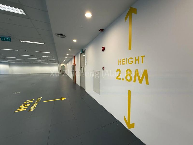 Office for Rent: Frasers Tower - Image 15