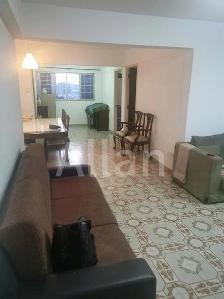5 Room (5I) HDB for Sale in  431 Ang Mo Kio Avenue 10 - Image 3