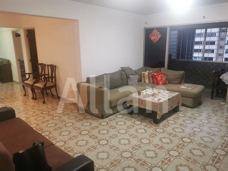 5 Room (5I) HDB for Sale in  431 Ang Mo Kio Avenue 10 - Image 2