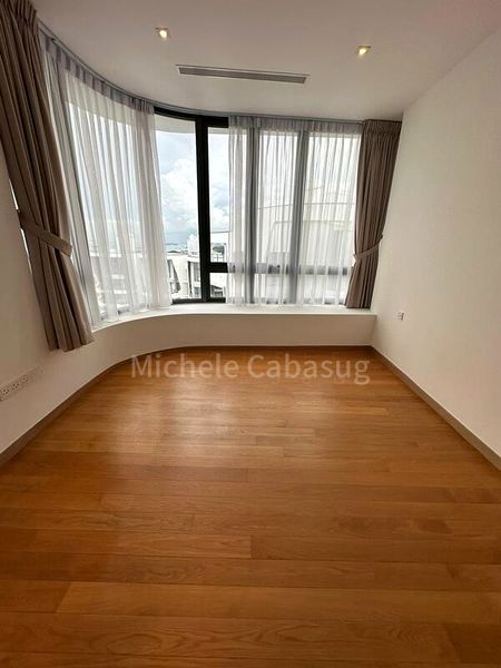 4 Bed Condo for Rent in  Cape Royale - Image 5