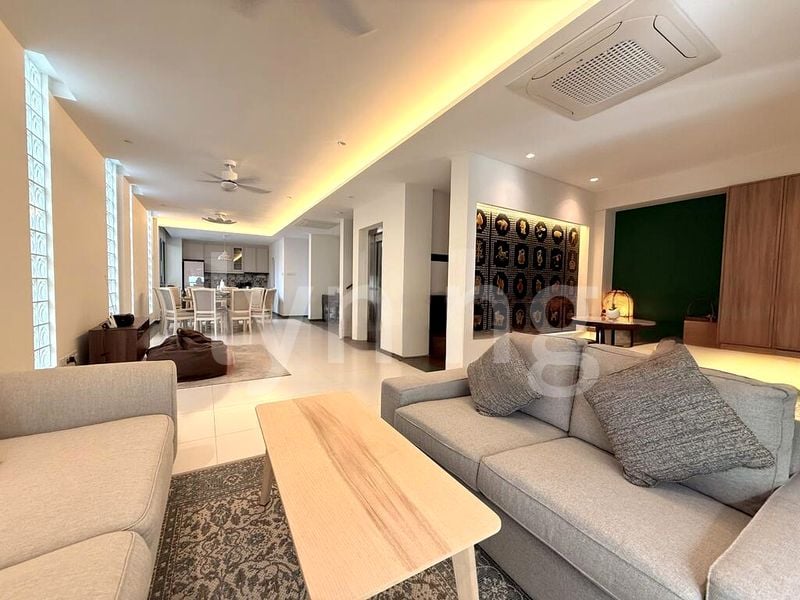 7 Bed Corner Terrace (Landed) for Sale in Teacher's Housing Estate - Image 10