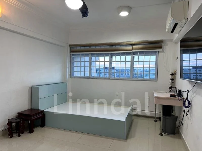 Common Room (HDB) for Rent in  245 Tampines Street 21 - Image 3