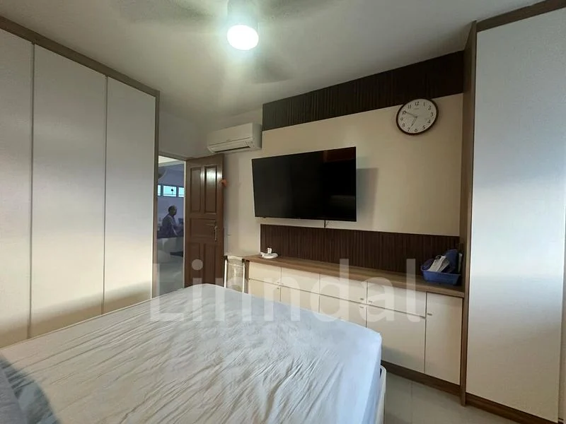 Common Room (HDB) for Rent in  245 Tampines Street 21 - Image 4