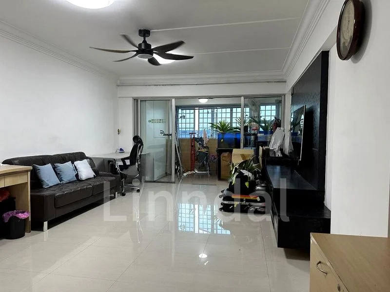 Common Room (HDB) for Rent in  245 Tampines Street 21 - Image 9