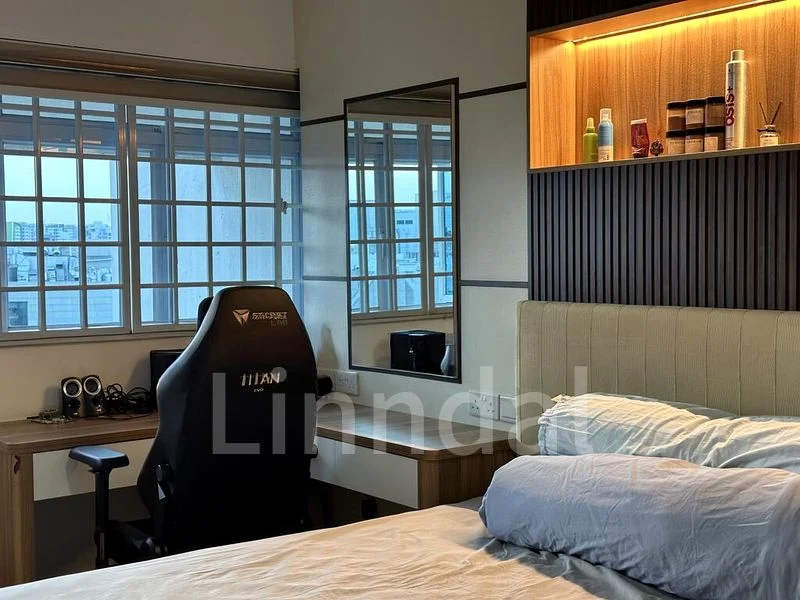 Common Room (HDB) for Rent in  245 Tampines Street 21 - Image 2