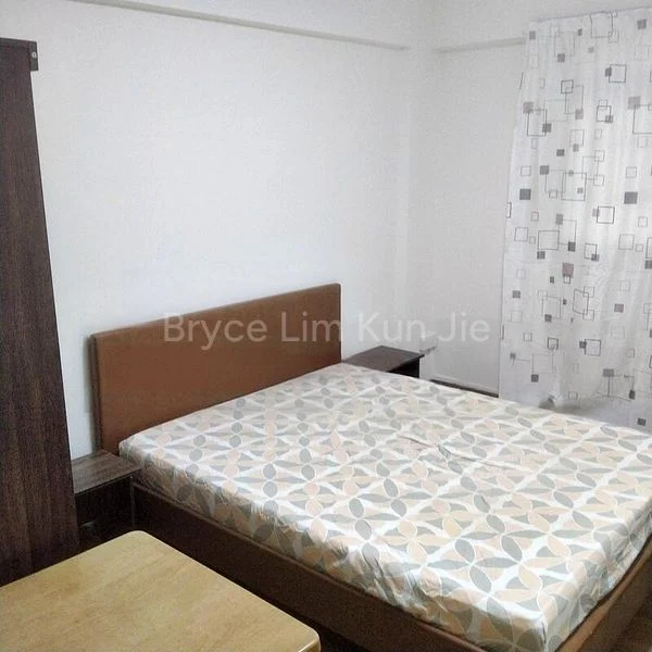 Common Room (HDB) for Rent in  512 Ang Mo Kio Avenue 8 - Image 2