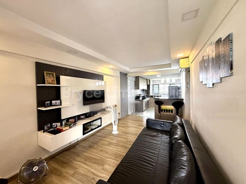 Common Room (HDB) for Rent in  512 Ang Mo Kio Avenue 8 - Image 1