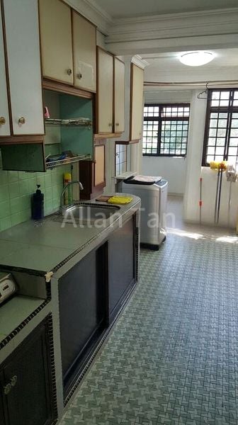 3 Room (3I) HDB for Sale in  19 Chai Chee Road - Image 5