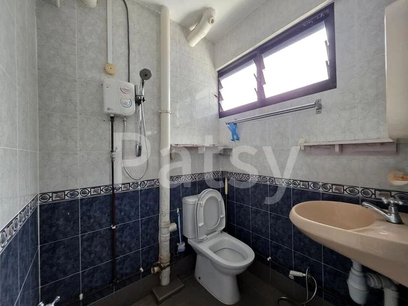 4 Room (4NG) HDB for Rent in  315 Serangoon Avenue 2 - Image 7