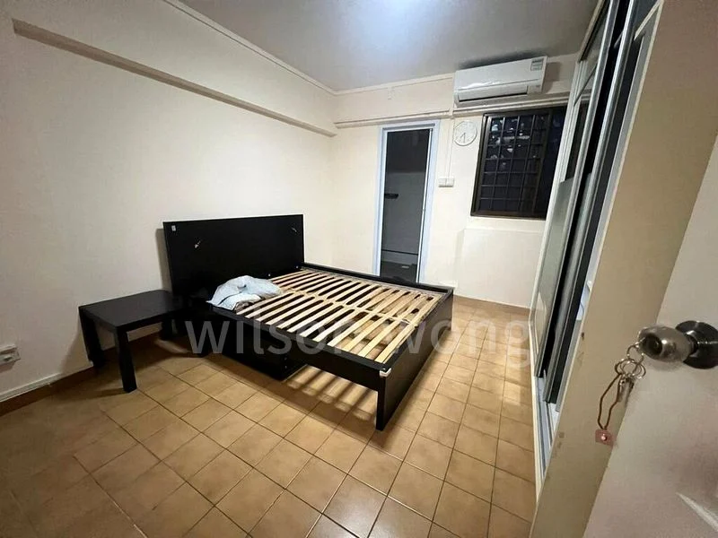 4 Room (4S) HDB for Rent in  609 Yishun Street 61 - Image 3