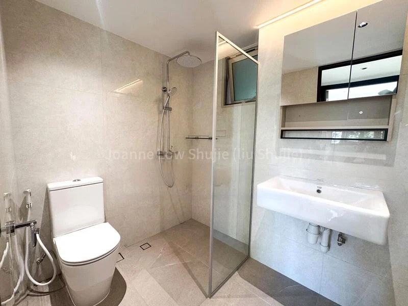 2 Bed Condo for Rent in  The Gardens At Bishan - Image 4