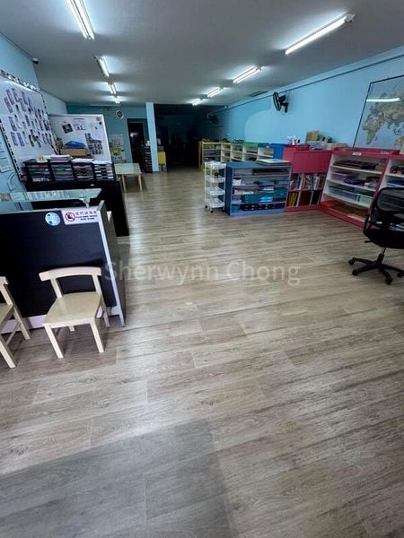 Shop / Shophouse for Rent: Ground floor unit for kindergarten operator, pet grooming, etc. - Image 6