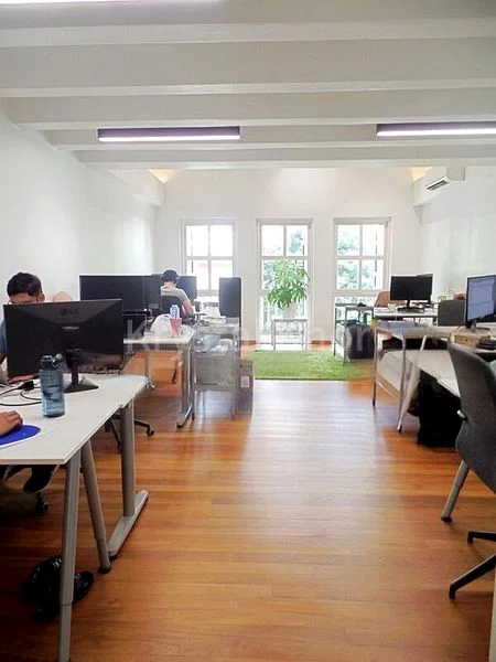 Office for Rent: A State-of-the-Art, Impeccably Renovated Shophouse ❤️️ Near MRT - Image 1