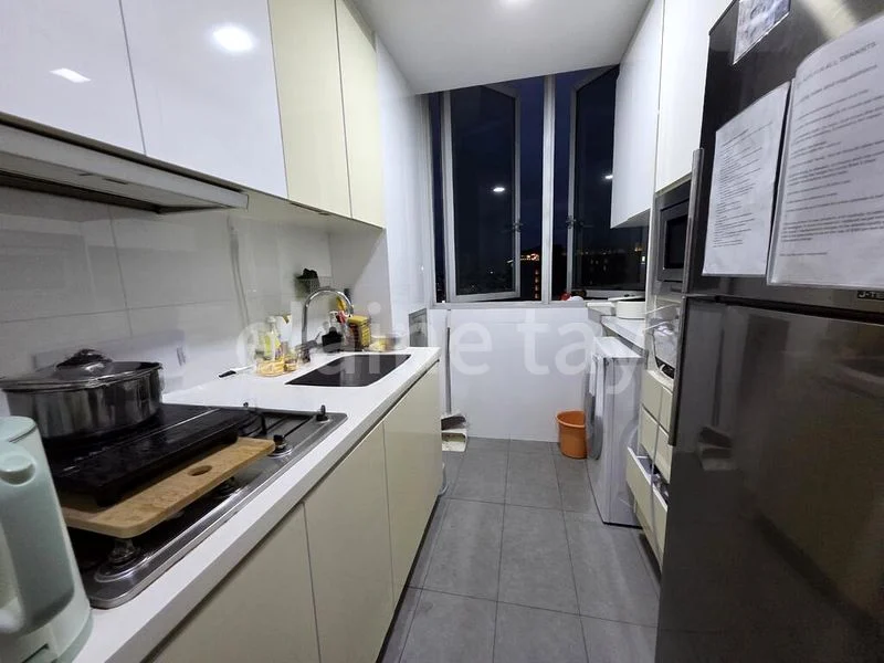 Common Room (Condo) for Rent in  Moda - Image 3