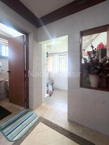 Jumbo HDB for Sale in  402 Woodlands Street 41 - Image 5