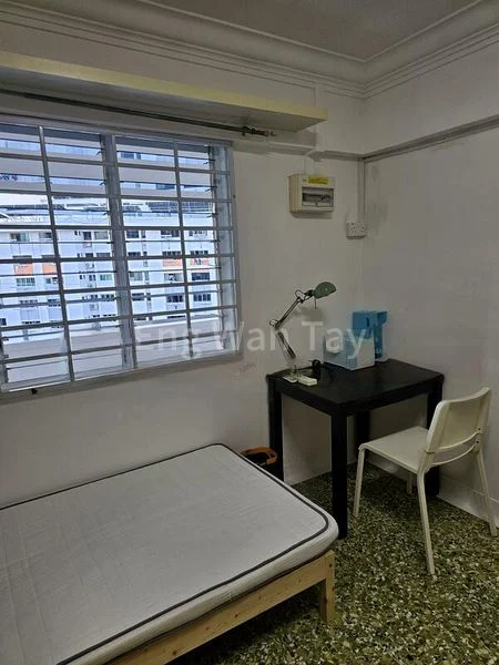 Common Room (HDB) for Rent in  379 Clementi Avenue 5 - Image 2