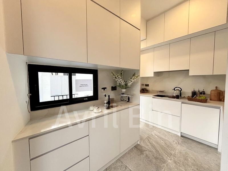 5 Bed Corner Terrace (Landed) for Sale in  Whitley Road - Image 7