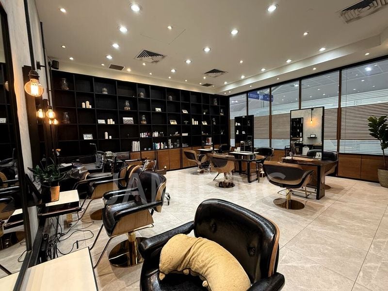 Mall Shop for Rent: Marina Square - Image 6