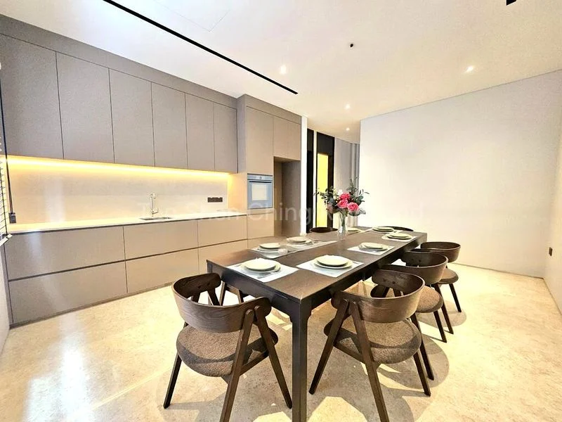 6 Bed Terraced House (Landed) for Sale in  The Promont - Image 4