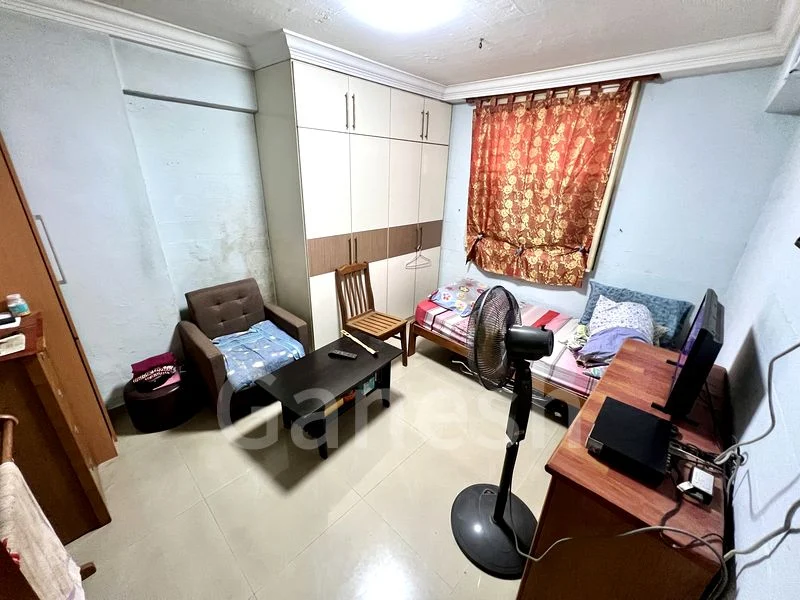 3 Room (3I) HDB for Sale in  2 Holland Avenue - Image 3