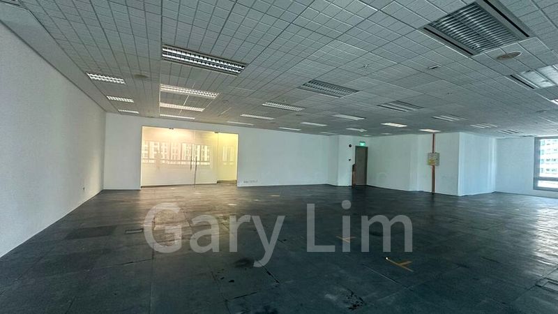 Office for Rent: Prudential Tower - Image 3