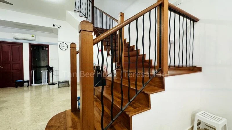 6 Bed Terraced House (Landed) for Sale in  Elias Mall - Image 11