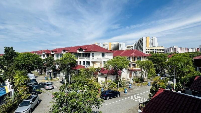 6 Bed Terraced House (Landed) for Sale in  Elias Mall - Image 1