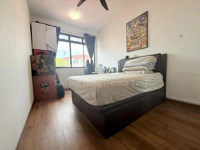 6 Bed Terraced House (Landed) for Sale in  Elias Mall - Image 6