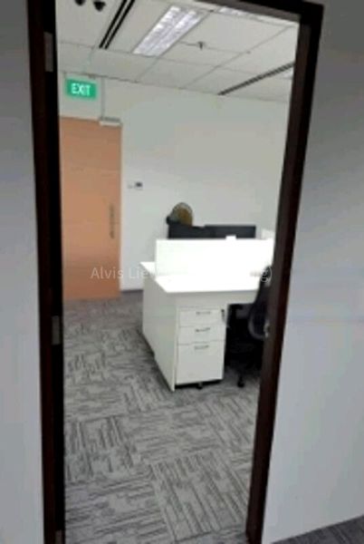 Office for Rent: 112 Robinson - Image 2