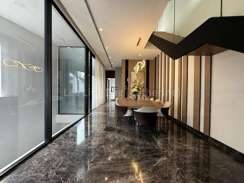 5 Bed Corner Terrace (Landed) for Sale in  Mount Rosie Road - Image 7