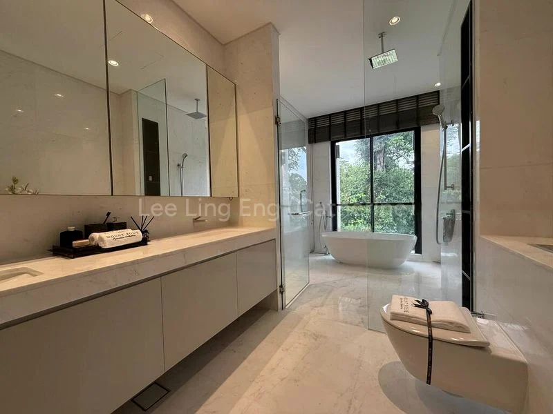 5 Bed Corner Terrace (Landed) for Sale in  Mount Rosie Road - Image 1