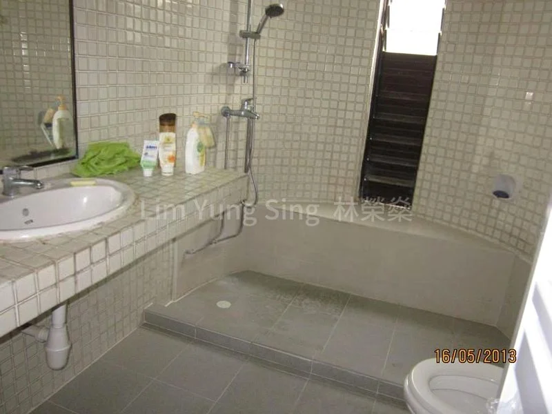 4 Bed Condo for Rent in Teresa Ville - Image 6