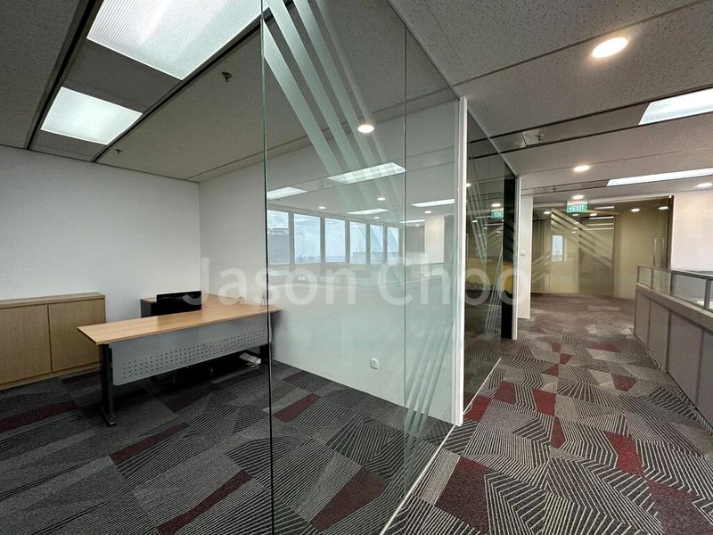 Office for Rent: United Square - Image 6